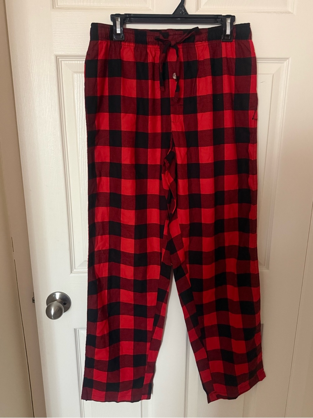 Men's Red and Black Plaid Fleece Lounge Joggers NWOT